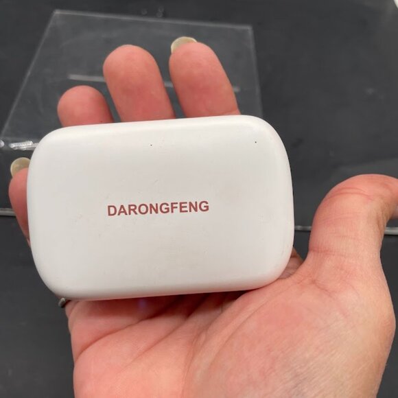 Darong Feng White Bluetooth Earbuds Model DRF-01 with Case Unused Working - Picture 3 of 8
